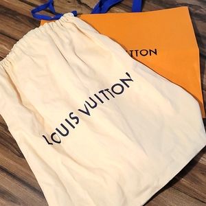 Dust bag and shopping bag